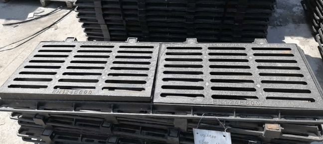 东成镇球墨铸铁连体双篦展示